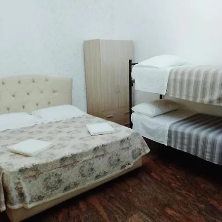 Silvana House Неаполь